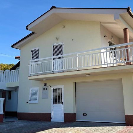 Home Coric Posusje Ngoại thất bức ảnh