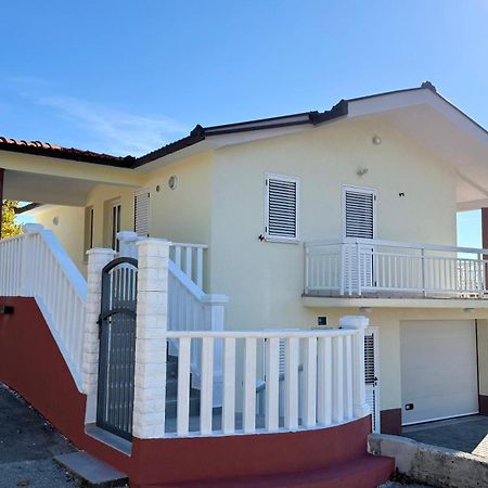 Home Coric Posusje Ngoại thất bức ảnh